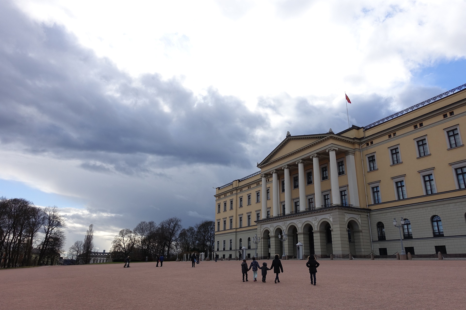 All about the life and achievements of Harald V of Norway
