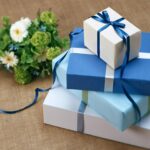 wedding gift traditions